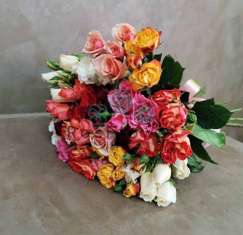 Букет цветов из: Розы в Камбулате