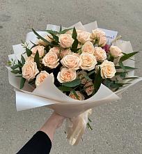 Букет Кремовые розы Латте в Камбулате