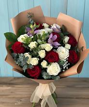 Букет цветов из:  Розы и Альстромерии в Камбулате
