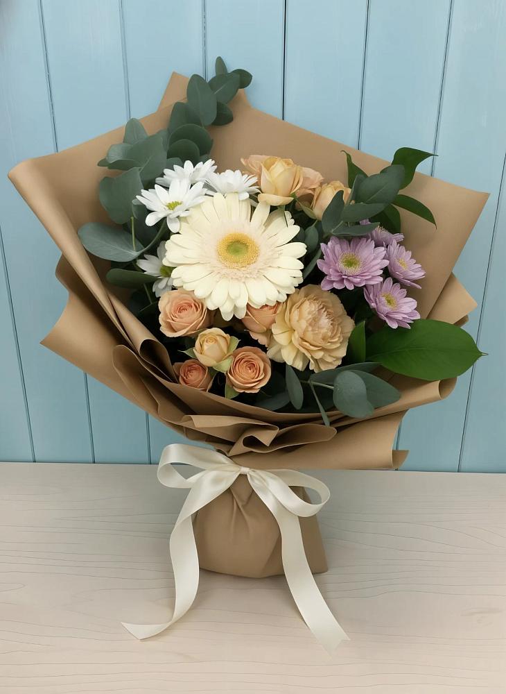 Букет цветов из: Герберы и Хризантемы в Камбулате