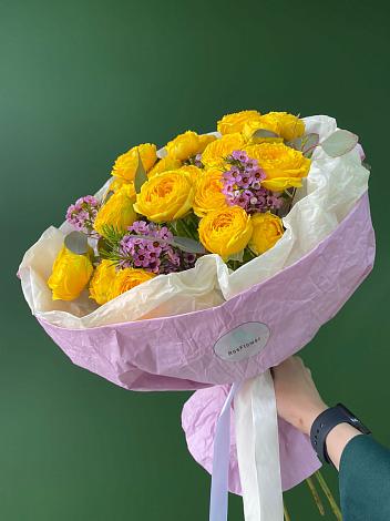Букет Кустовые желтые розы в Камбулате