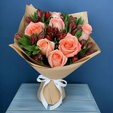 Букет цветов из:  Розы и Альстромерии в Камбулате