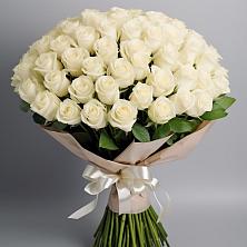Букет 101 беля роза Белоснежка в Камбулате