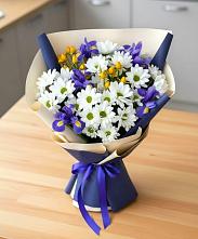 Букет цветов из:  Розы, Ирисы и Хризантемы #REPLACE_PRED# Камбулате