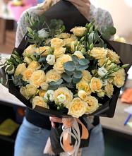 Букет цветов из:  Розы и Лизиантусы #REPLACE_PRED# Камбулате